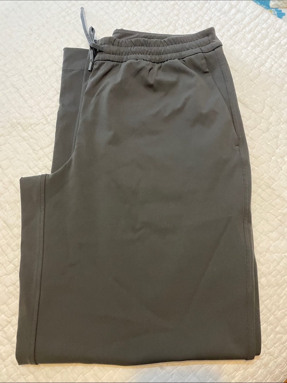 lululemon athletica Women's Charcoal Gray Track Joggers
